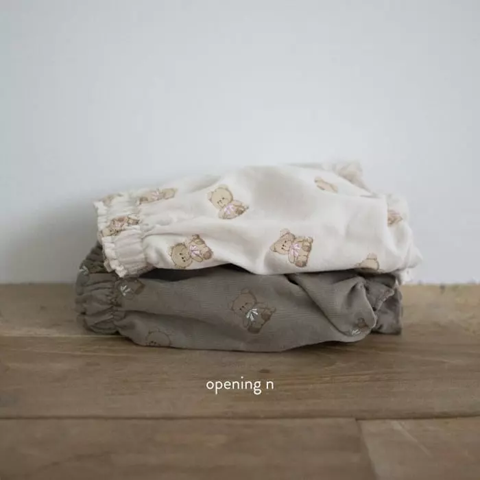 Opening & - Korean Baby Fashion - #babylifestyle - Bebe Bear Bloomer - 2
