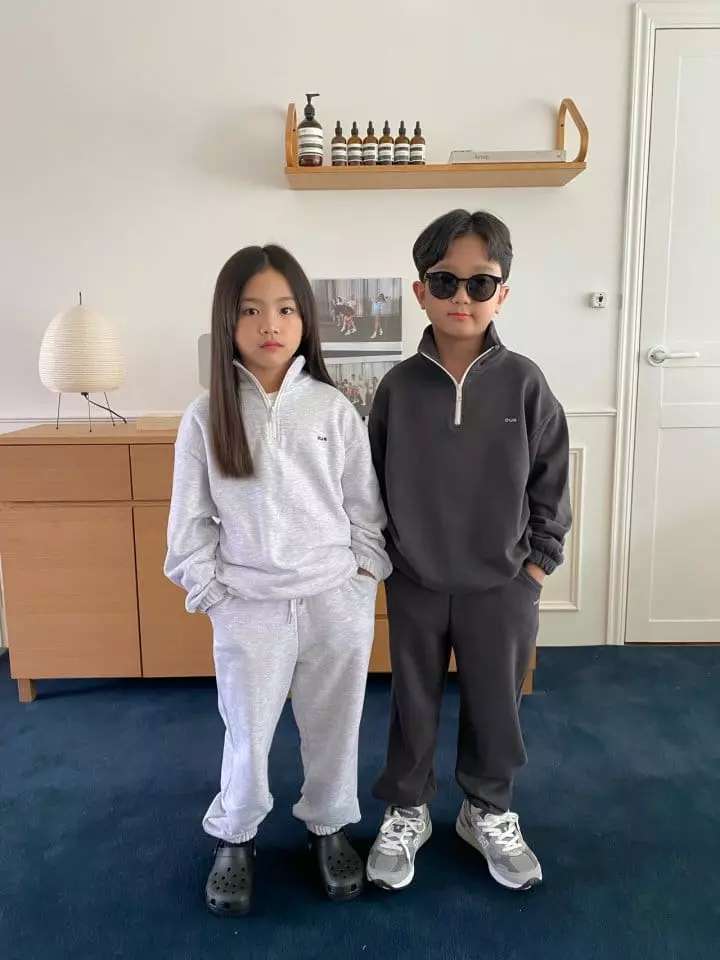 Our - Korean Children Fashion - #prettylittlegirls - Sander Half Top Bottom Set