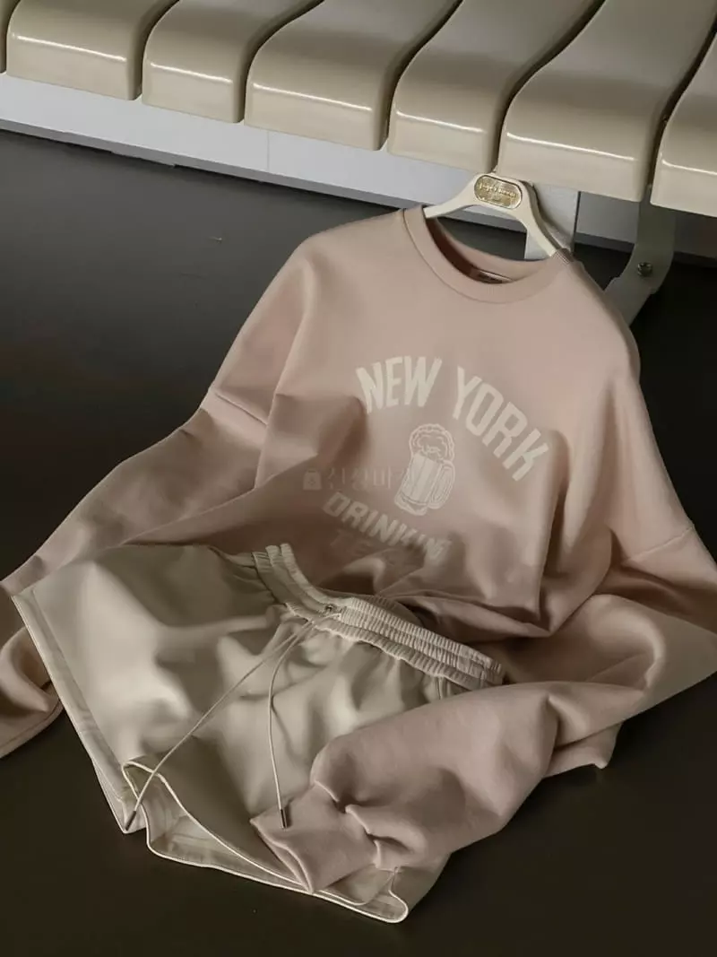 Paper Moon - Korean Women Fashion - #thatsdarling - New York Drinking Team Sweatshirt - 5
