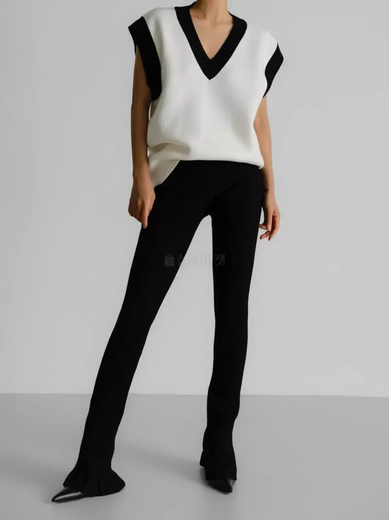 Paper Moon - Korean Women Fashion - #womensfashion - Bu Size V Neck Vest - 2