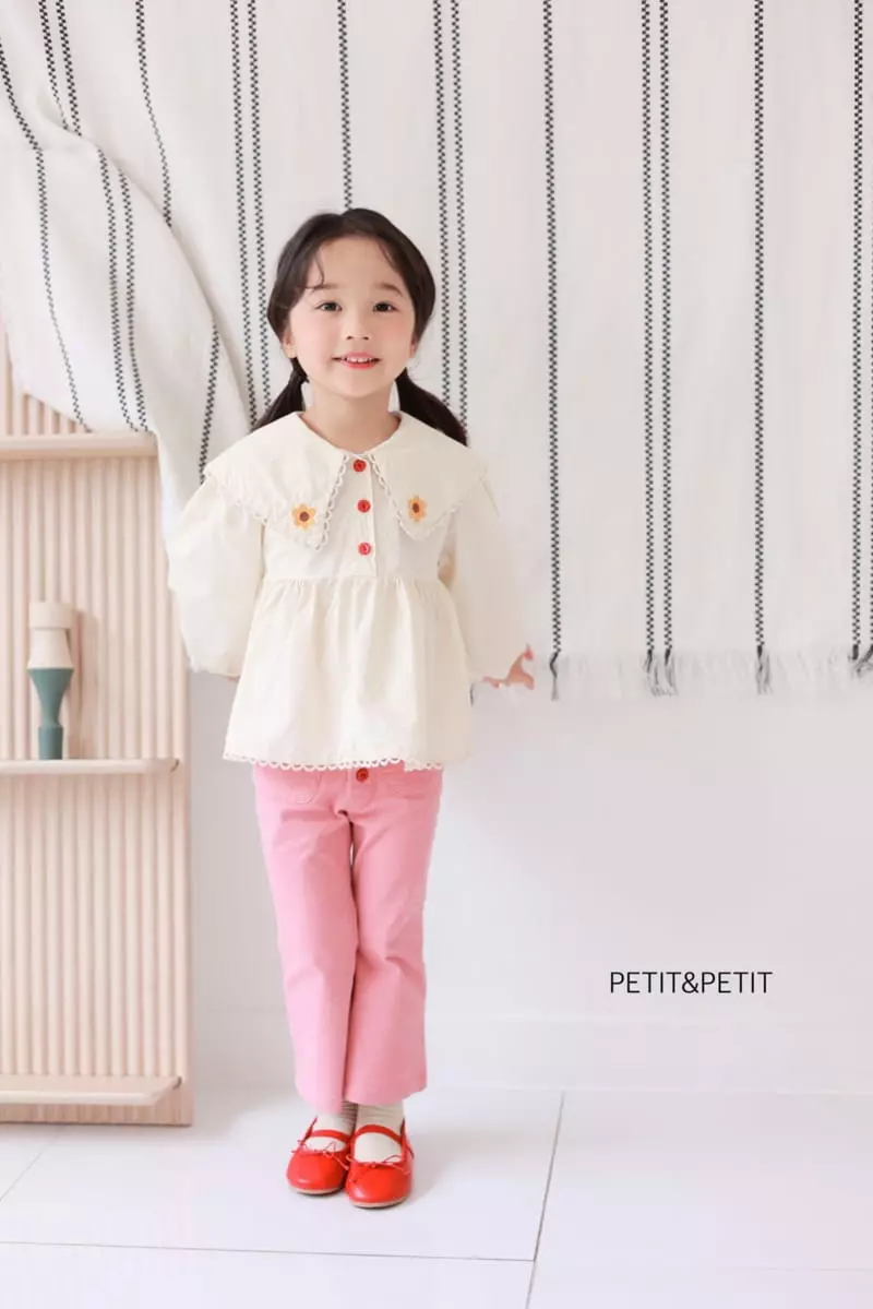 Petit & Petit - Korean Children Fashion - #littlefashionista - Embroidery Blouse