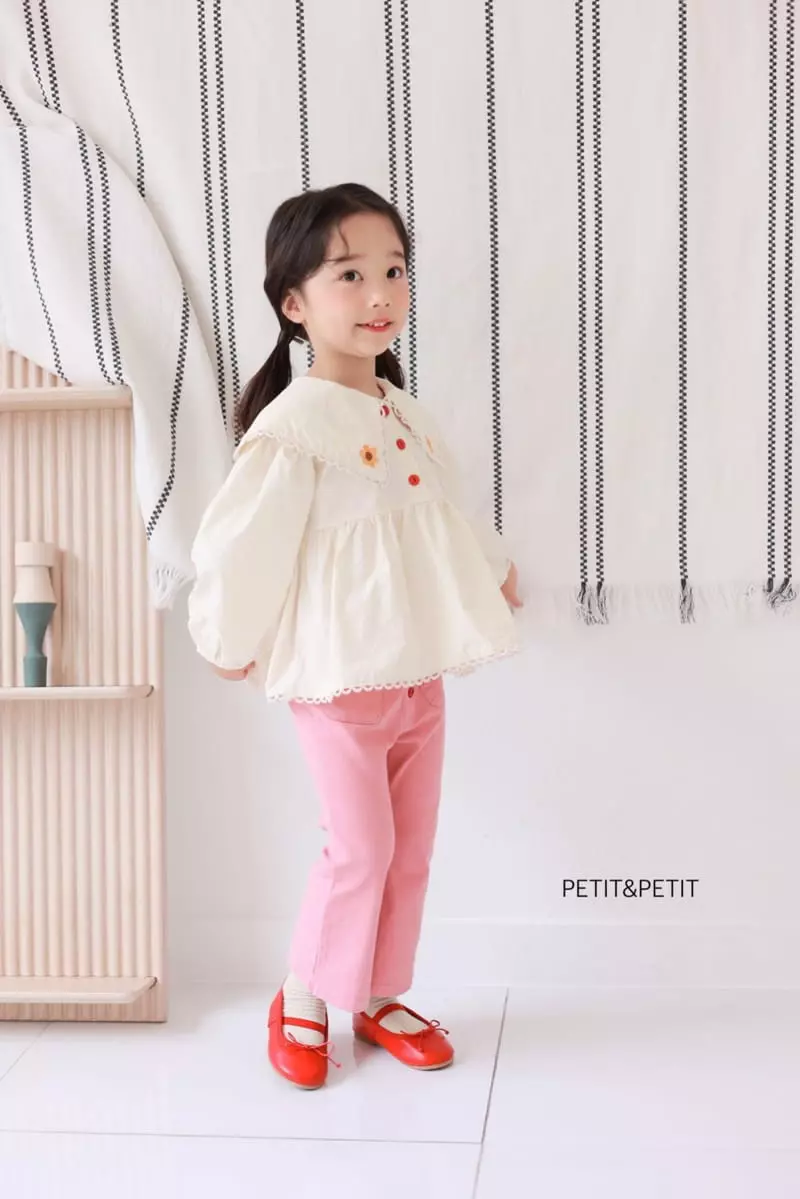 Petit & Petit - Korean Children Fashion - #minifashionista - Embroidery Blouse - 3