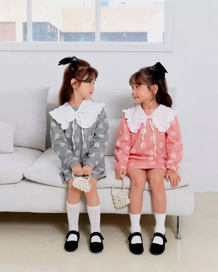Pink151 - Korean Children Fashion - #kidsshorts - Bboglei Frill Cape - 11