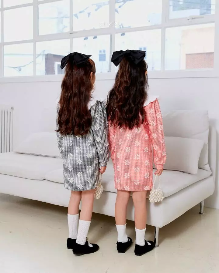 Pink151 - Korean Children Fashion - #magicofchildhood - Picnic Puff One-piece - 12