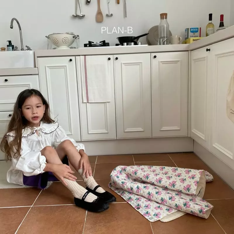 Plan B - Korean Children Fashion - #stylishchildhood - Frill Point Blouse - 2