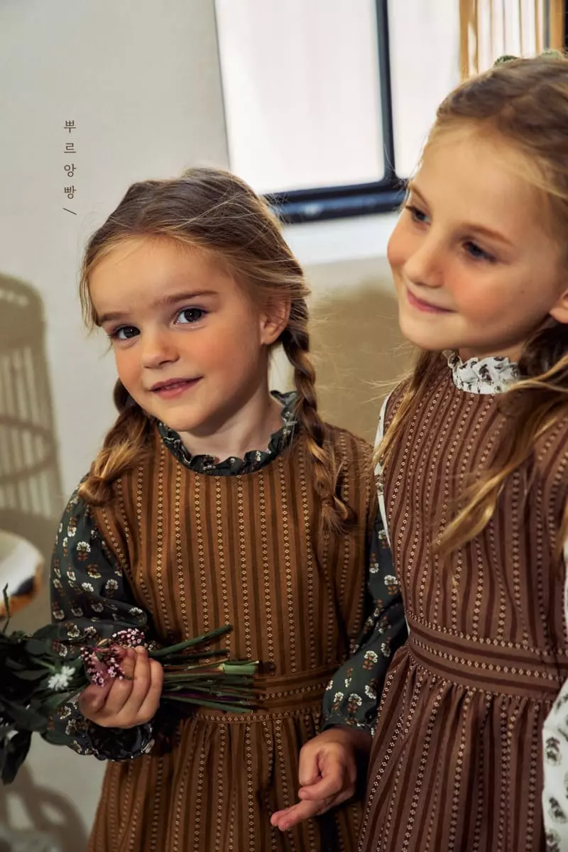 Pourenfant - Korean Children Fashion - #designkidswear - Olive One-piece - 11