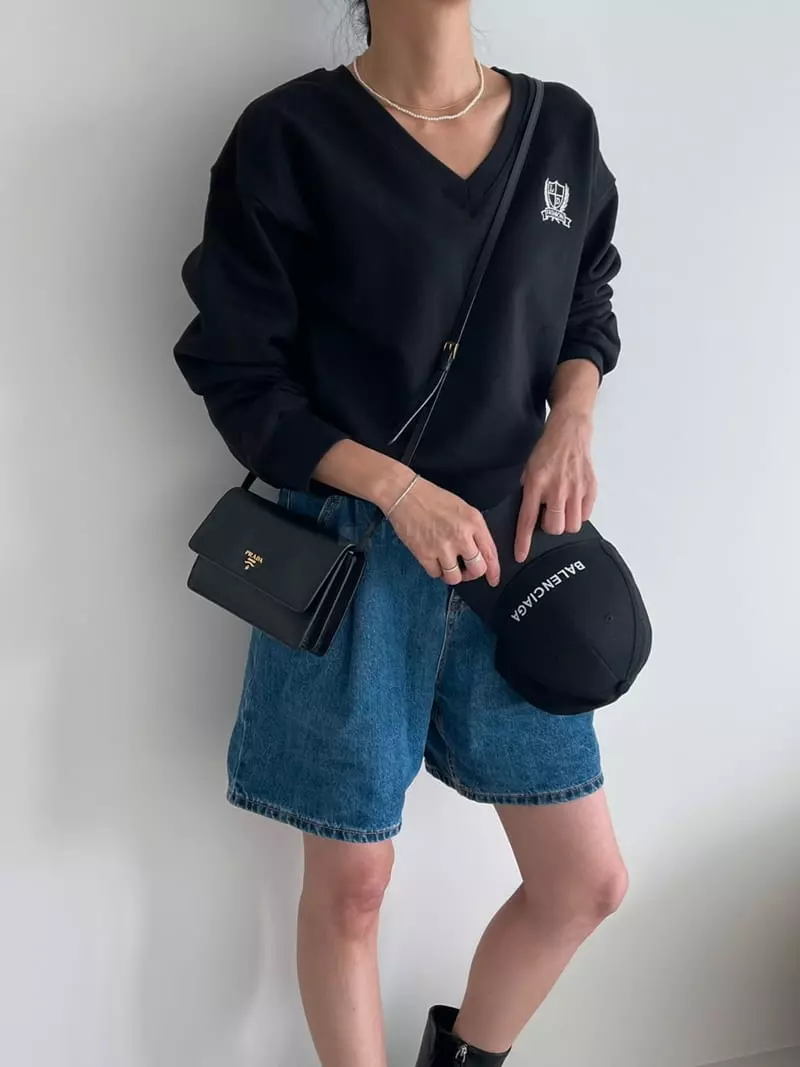 Ripple - Korean Women Fashion - #thelittlethings - Noah Embroidery Sweatshirt - 4
