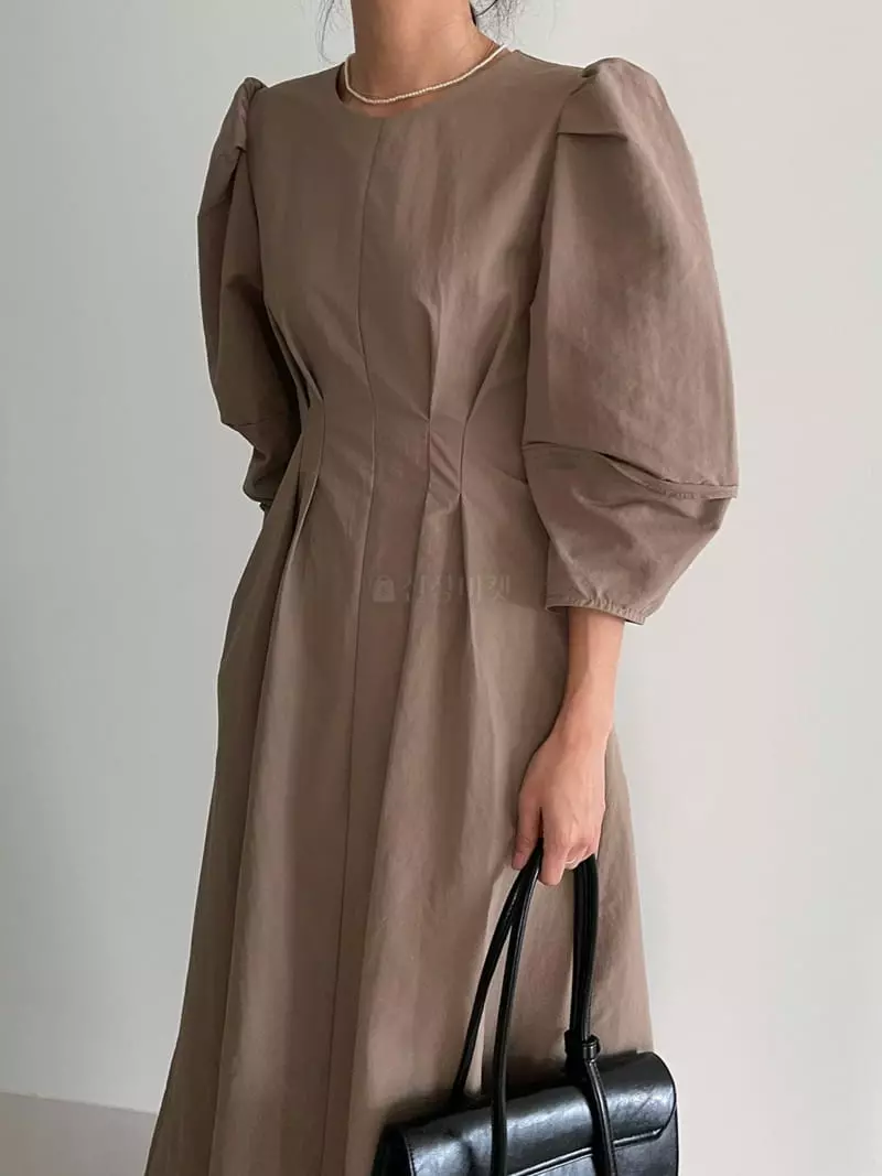 Ripple - Korean Women Fashion - #romanticstyle - Ria Pintuck One-piece