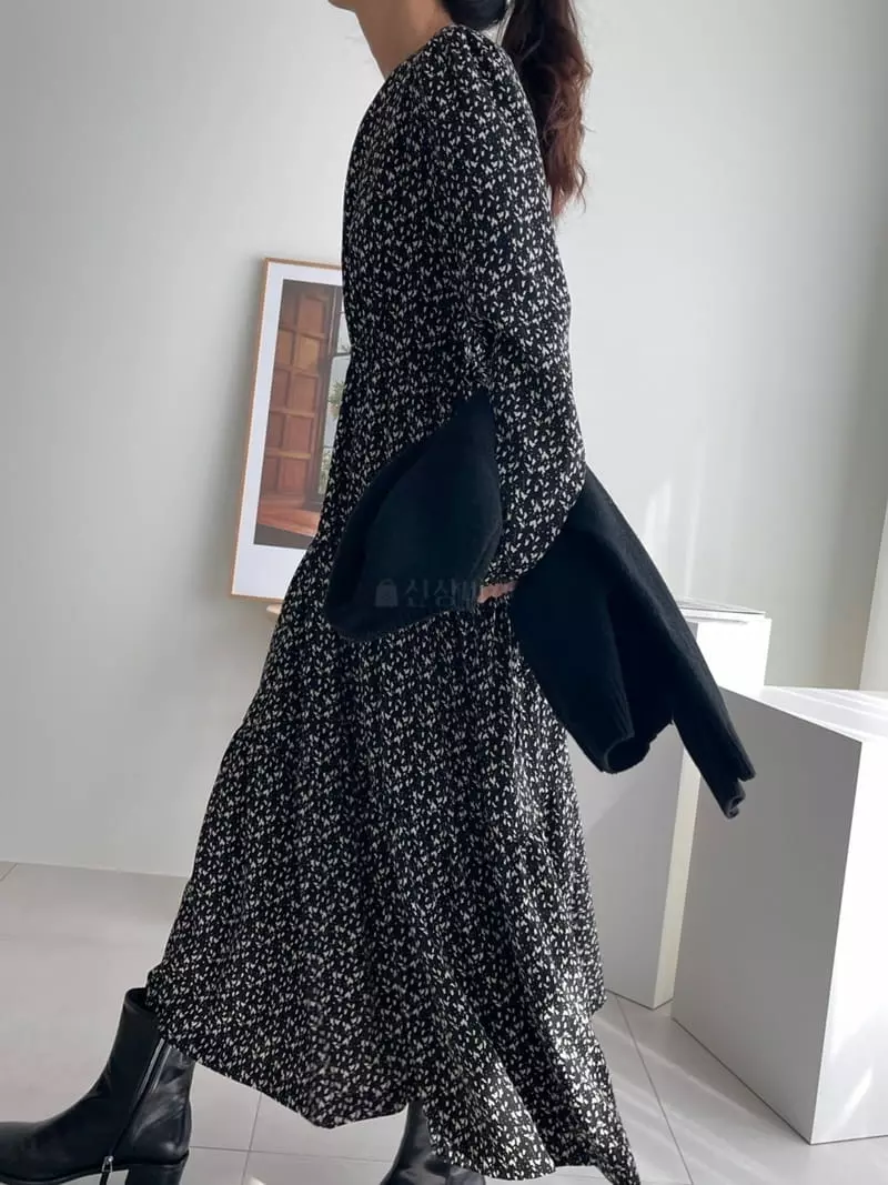 Ripple - Korean Women Fashion - #womensfashion - Vein One-piece - 3