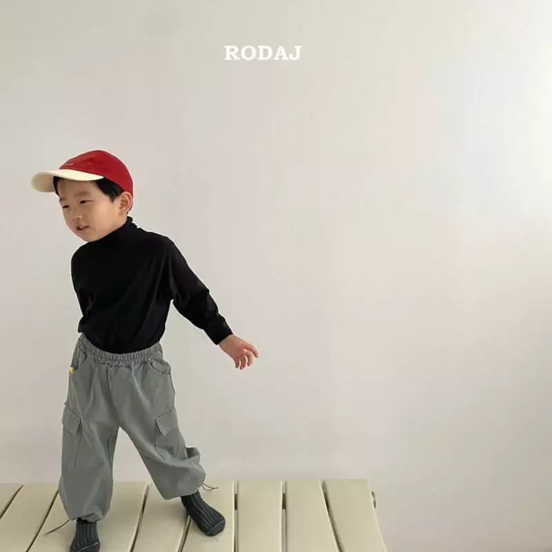 Roda J - Korean Children Fashion - #discoveringself - Epick Turtleneck Tee - 2