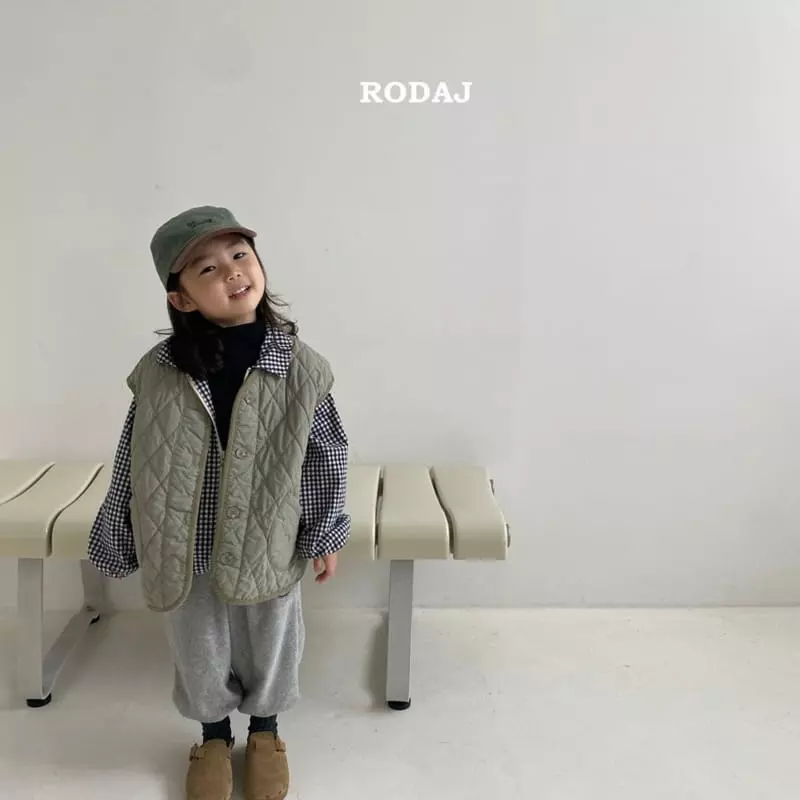 Roda J - Korean Children Fashion - #todddlerfashion - Mono Quilting Vest - 5