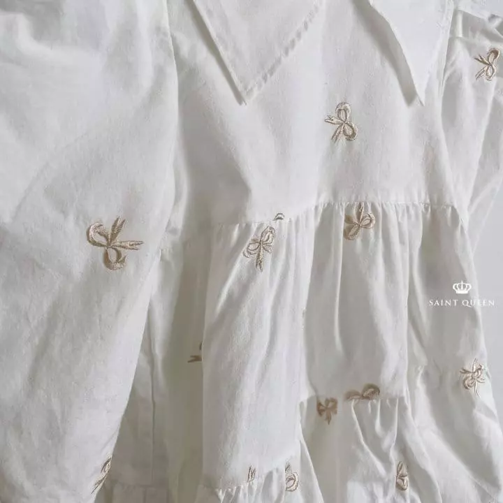 Saint Queen - Korean Children Fashion - #todddlerfashion - Ribbon Embroidery One-piece - 2