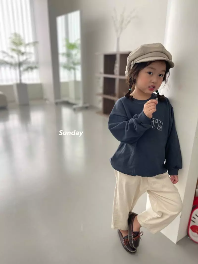Sunday Closet - Korean Children Fashion - #childofig - EARTH Embroidery Sweatshirt