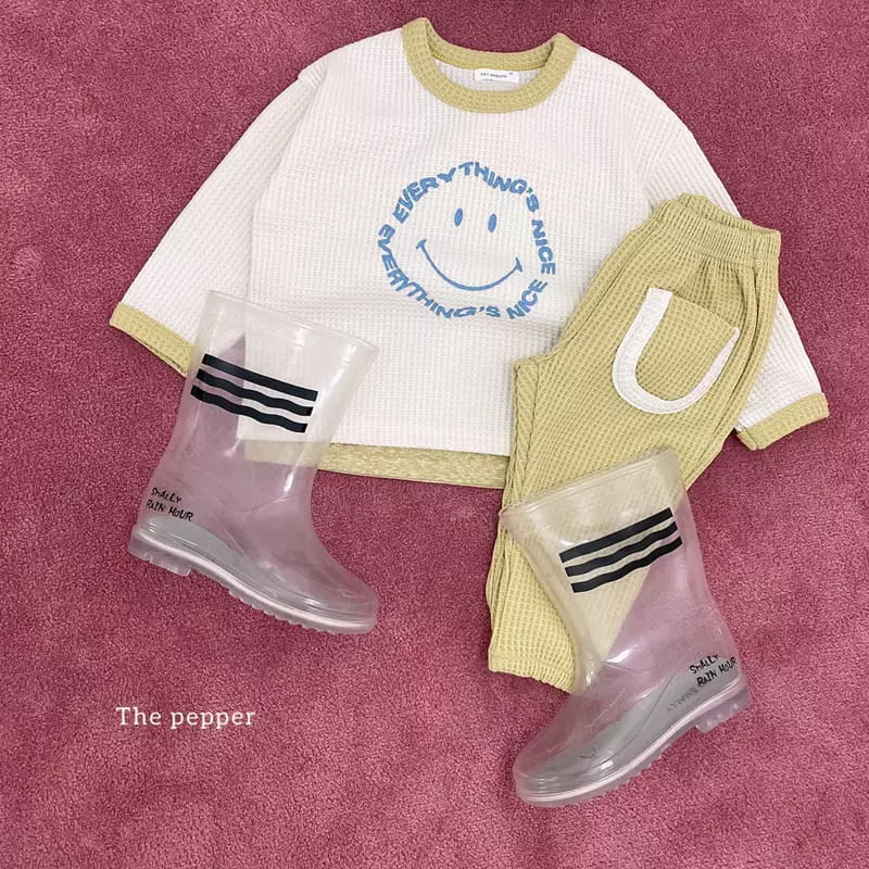 The Pepper - Korean Children Fashion - #kidsshorts - Smile Waffle Color Top Bottom Set - 9