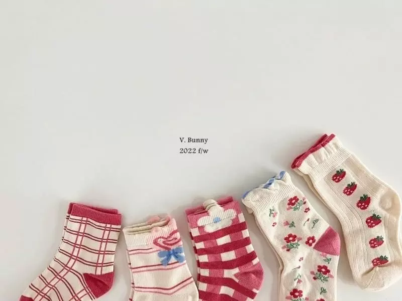 V Bunny - Korean Children Fashion - #childofig - Strawberry Socks Set - 8