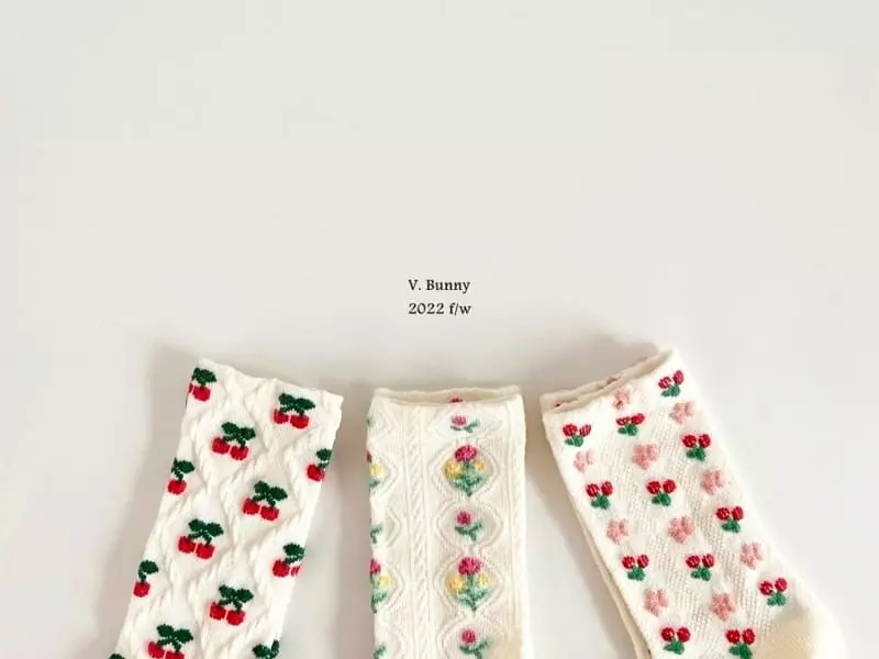 V Bunny - Korean Children Fashion - #childofig - Is Socks Set