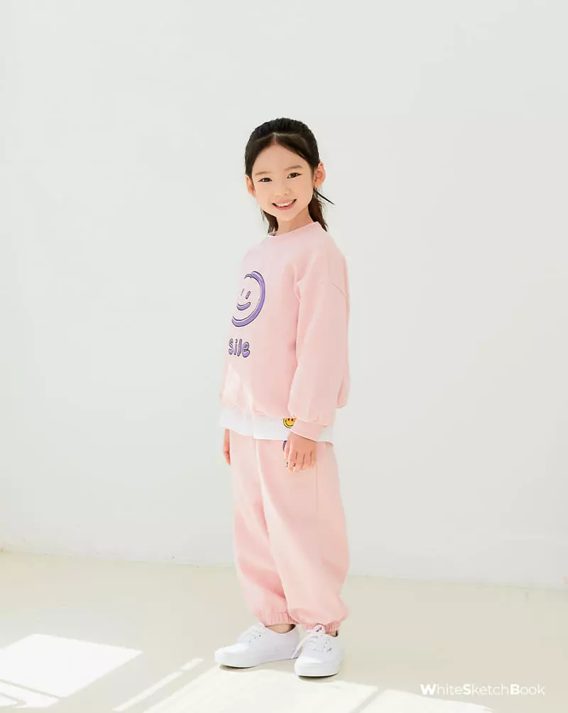 Whitesketchbook - Korean Children Fashion - #kidsshorts - Jelly Smile Top Bottom Set - 10