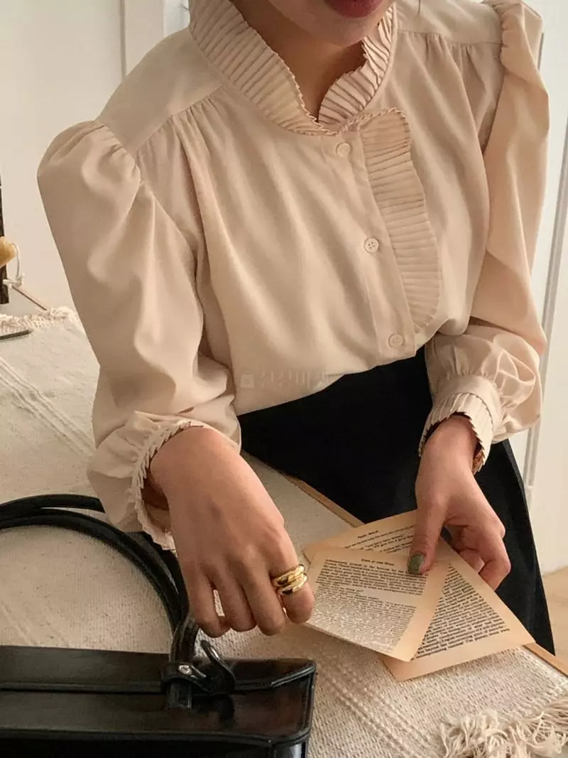 frill - Korean Women Fashion - #womensfashion - Wrinkle Collar Blouse