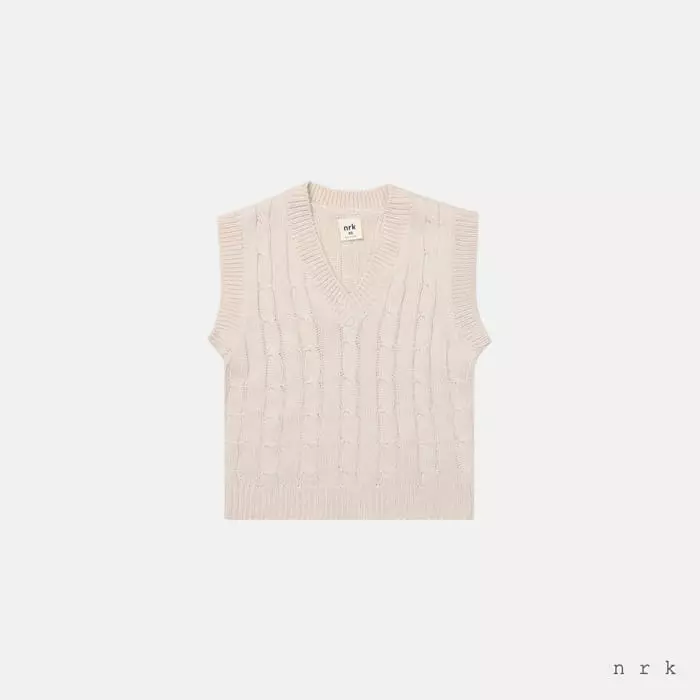nrk - Korean Children Fashion - #stylishchildhood - Cable Vest - 4