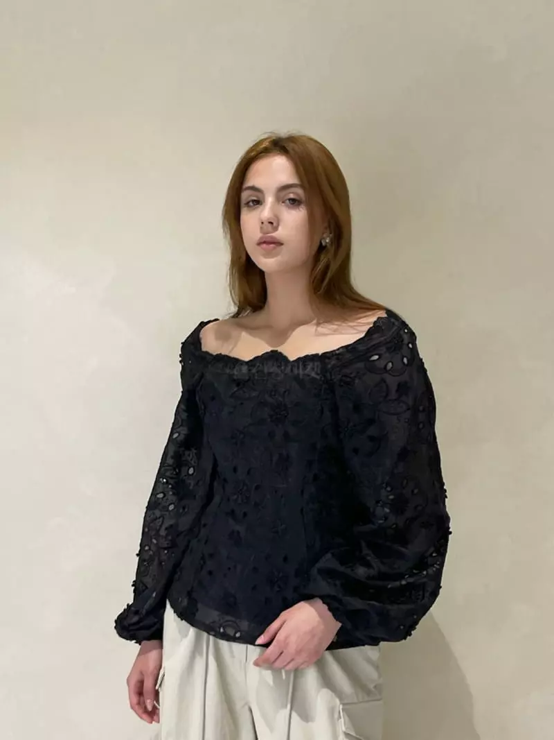 140 Avenue - Korean Women Fashion - #momslook - Scrap Puff Blouse - 10