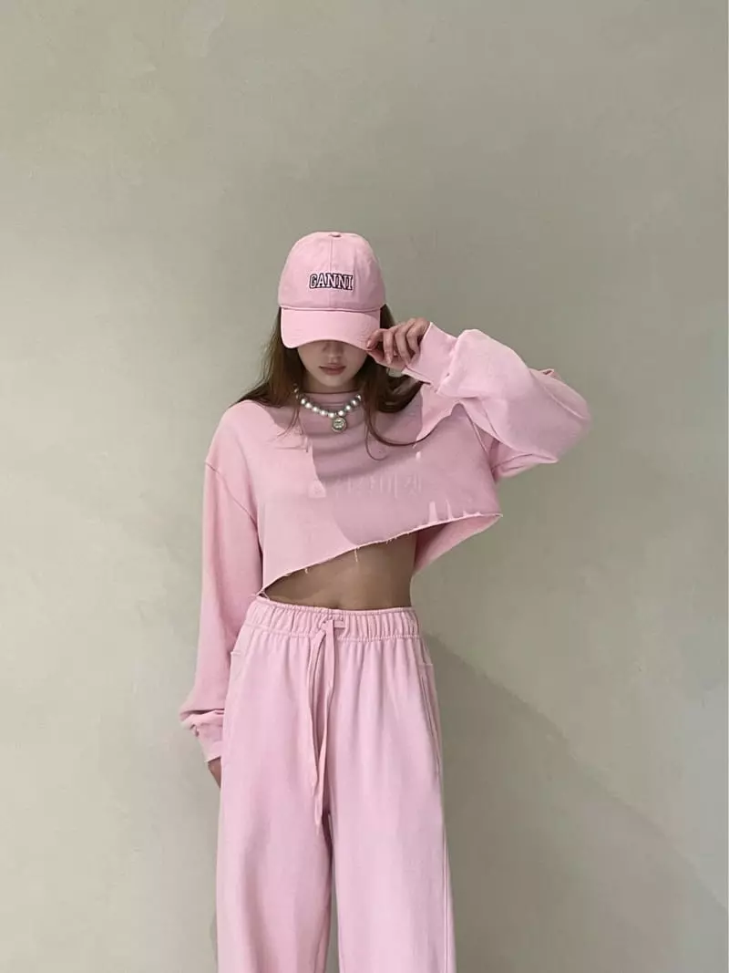 140 Avenue - Korean Women Fashion - #momslook - Deggi Crop Sweatshirt - 9