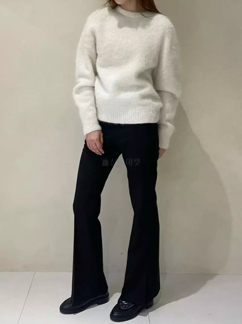140 Avenue - Korean Women Fashion - #momslook - Peret Whole Gament Knit Tee - 2