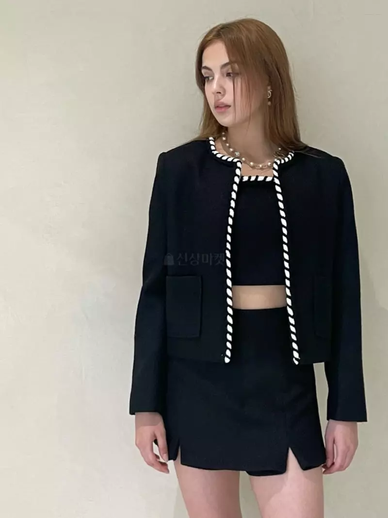 140 Avenue - Korean Women Fashion - #restrostyle - Tape TwidJAckedt - 4