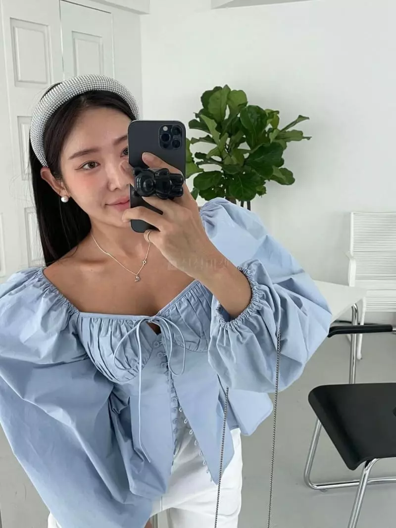 140 Avenue - Korean Women Fashion - #womensfashion - Beth Button Blouse - 6