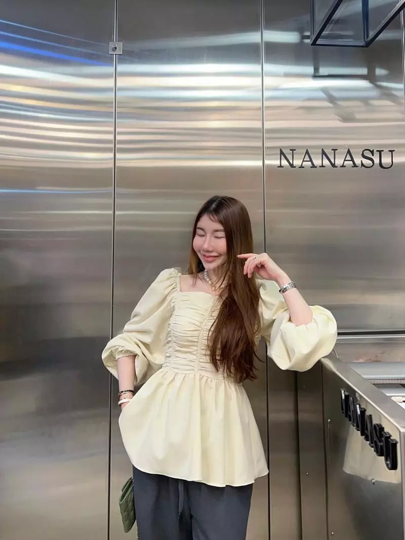 140 Avenue - Korean Women Fashion - #womensfashion - Lie Shirring Blouse - 3