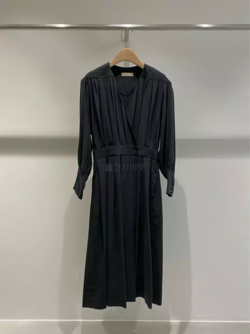 1968 - Korean Women Fashion - #momslook - Wrap Wrinkle One-piece - 2