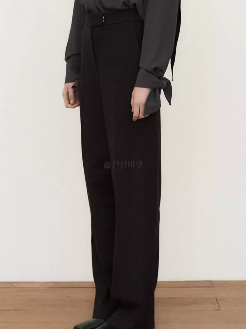 1968 - Korean Women Fashion - #momslook - Victoria Blouse - 3