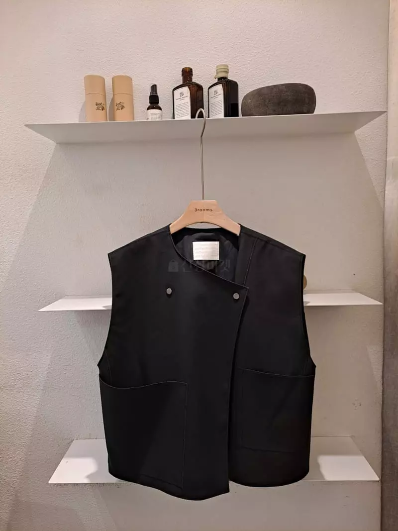 3Rooms - Korean Women Fashion - #momslook - Autumm Vest - 6