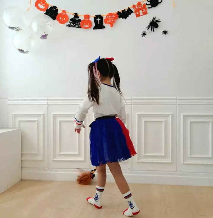 A Level - Korean Children Fashion - #discoveringself - Hally Queen Set - 10