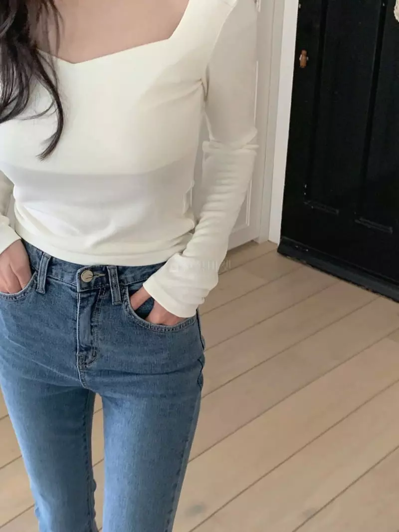 A Point - Korean Women Fashion - #momslook - Penta Tee