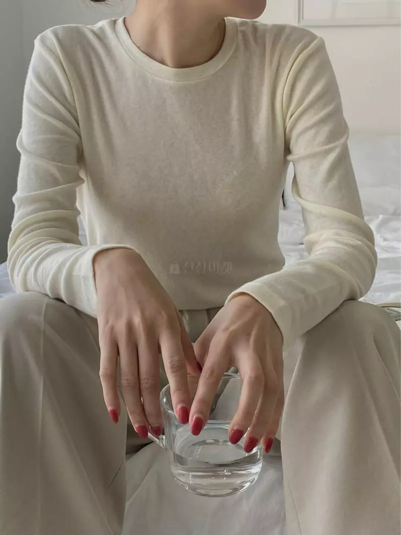 A The A - Korean Women Fashion - #momslook - Egg Tee