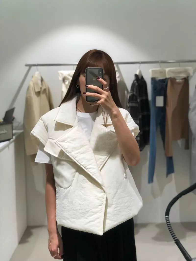 A The A - Korean Women Fashion - #restrostyle - Padding Vest - 3