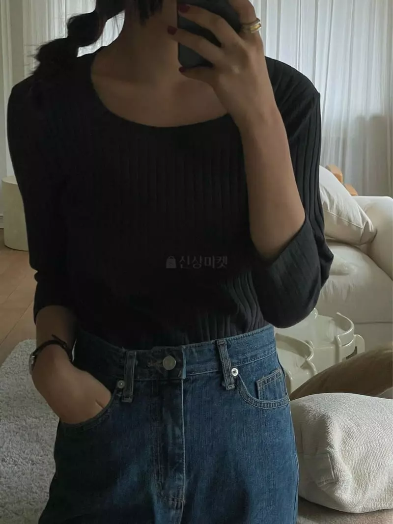 A Want - Korean Women Fashion - #momslook - Under Square Tee - 5