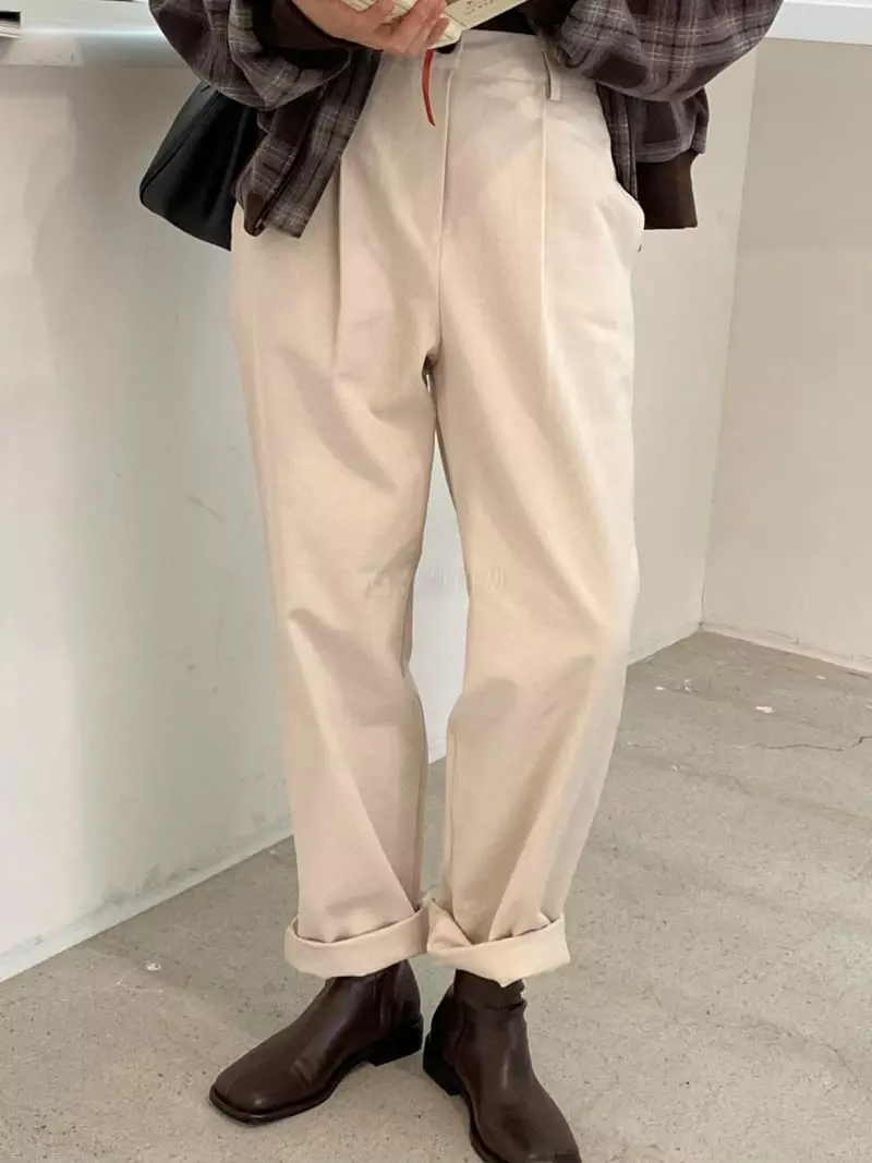 A Want - Korean Women Fashion - #momslook - Bottle Pants - 2