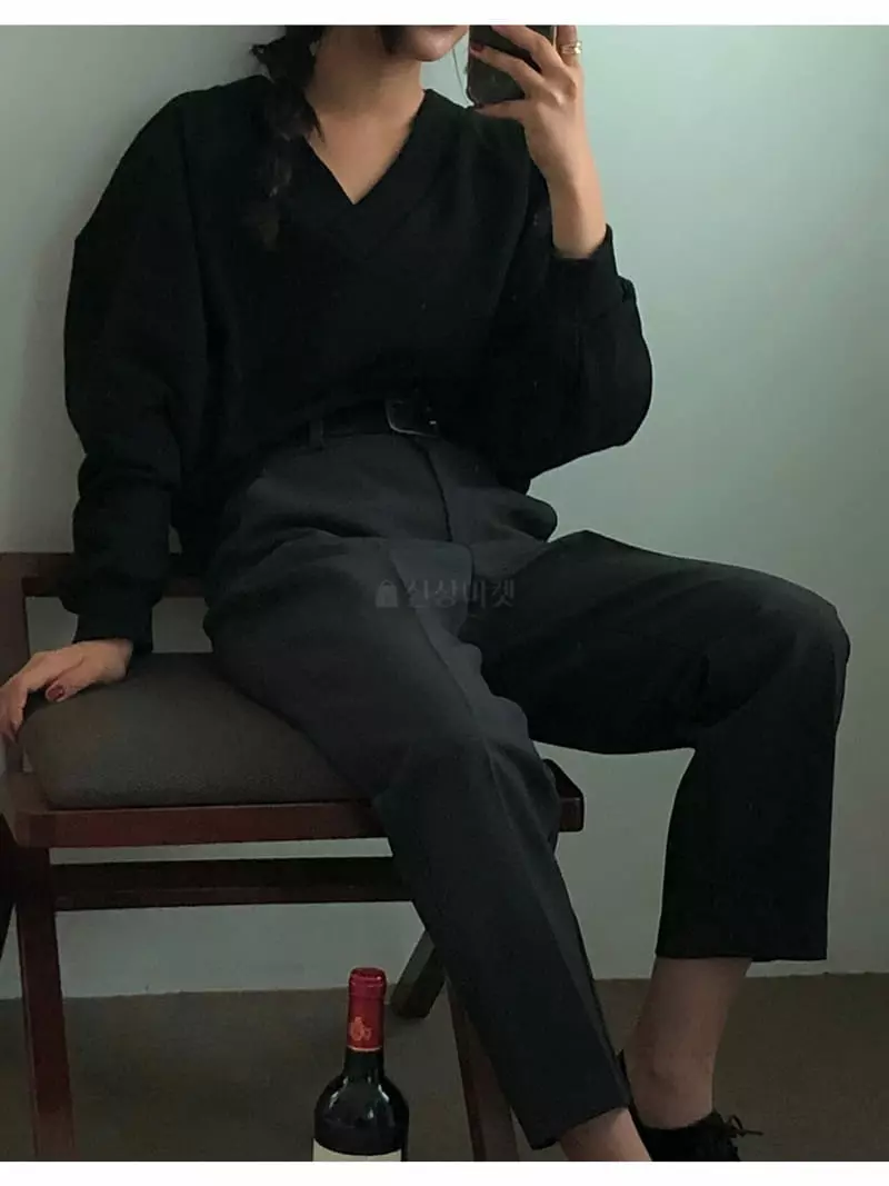 A Want - Korean Women Fashion - #momslook - Nomal V Neck Sweatshirt - 4