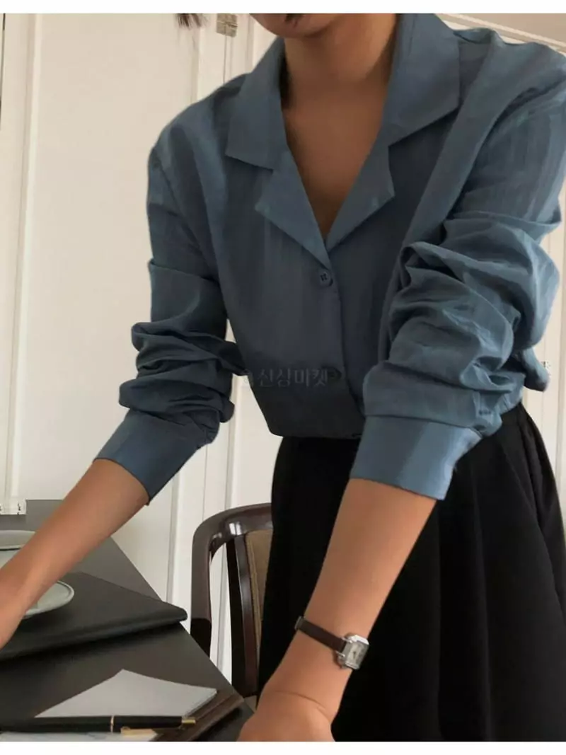 A Want - Korean Women Fashion - #romanticstyle - Kale Blouse - 2