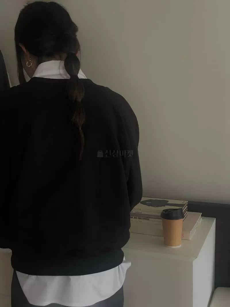 A Want - Korean Women Fashion - #shopsmall - Nomal V Neck Sweatshirt - 11