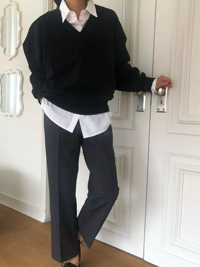A Want - Korean Women Fashion - #thatsdarling - Nomal V Neck Sweatshirt - 12