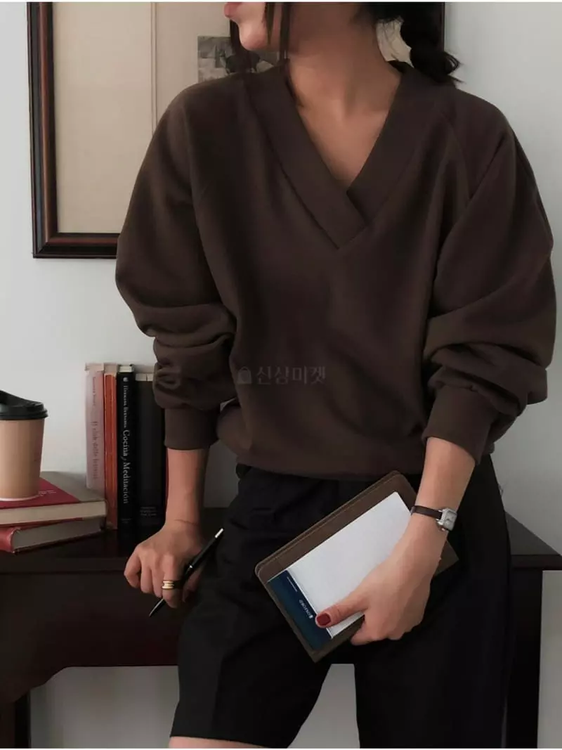 A Want - Korean Women Fashion - #vintageinspired - Nomal V Neck Sweatshirt - 6