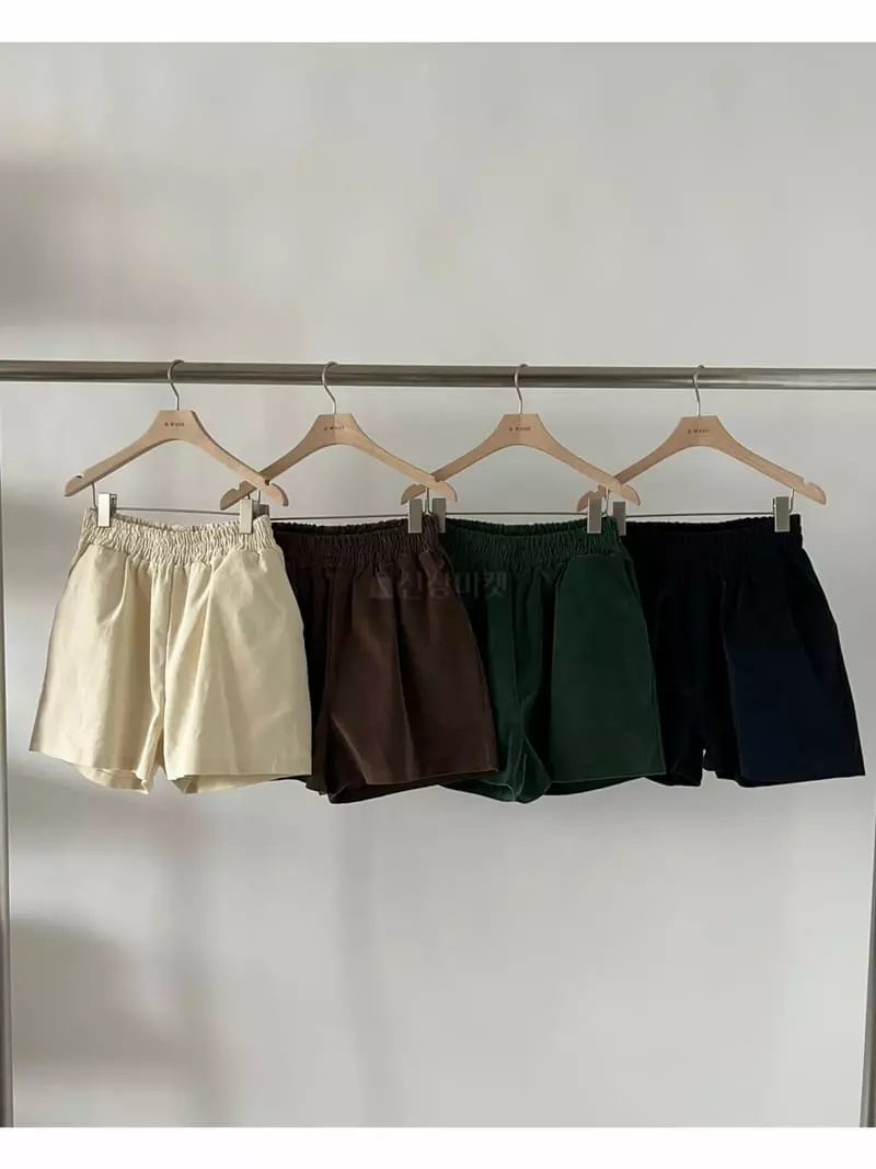 A Want - Korean Women Fashion - #momslook - Rib Shorts - 4