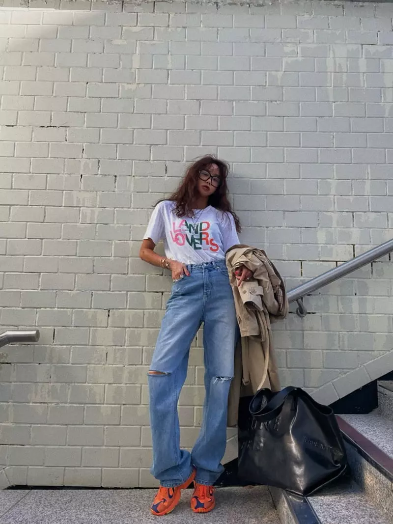 Abbeylee - Korean Women Fashion - #momslook - Land Tee
