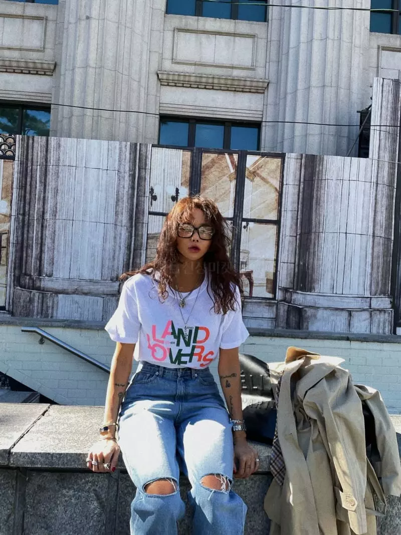 Abbeylee - Korean Women Fashion - #momslook - Land Tee - 5