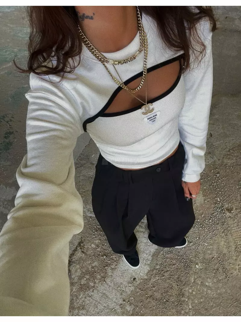 Abbeylee - Korean Women Fashion - #restrostyle - Crop Set Sweatshirt - 8