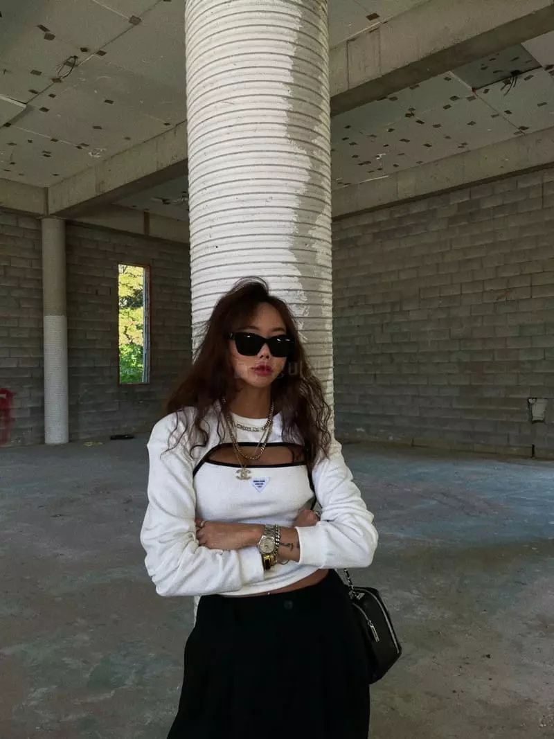 Abbeylee - Korean Women Fashion - #romanticstyle - Crop Set Sweatshirt - 9