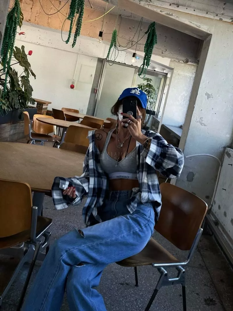 Abbeylee - Korean Women Fashion - #romanticstyle - Check Boxy Shirt - 5