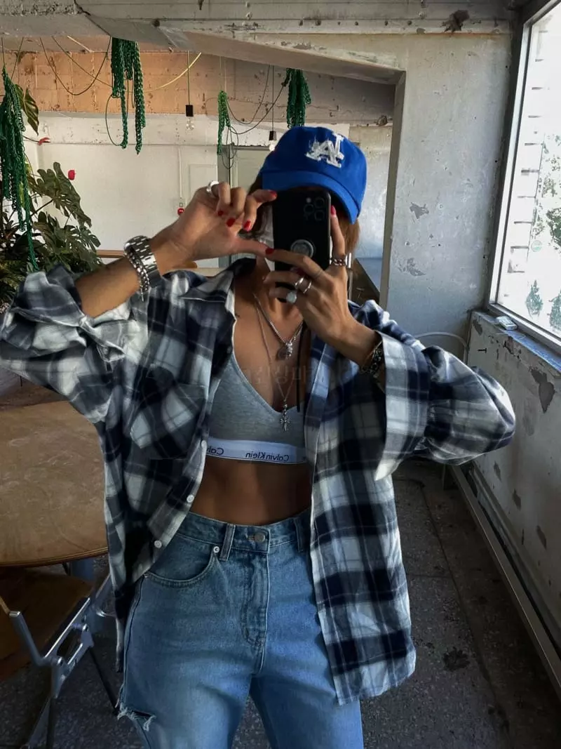 Abbeylee - Korean Women Fashion - #shopsmall - Check Boxy Shirt - 6